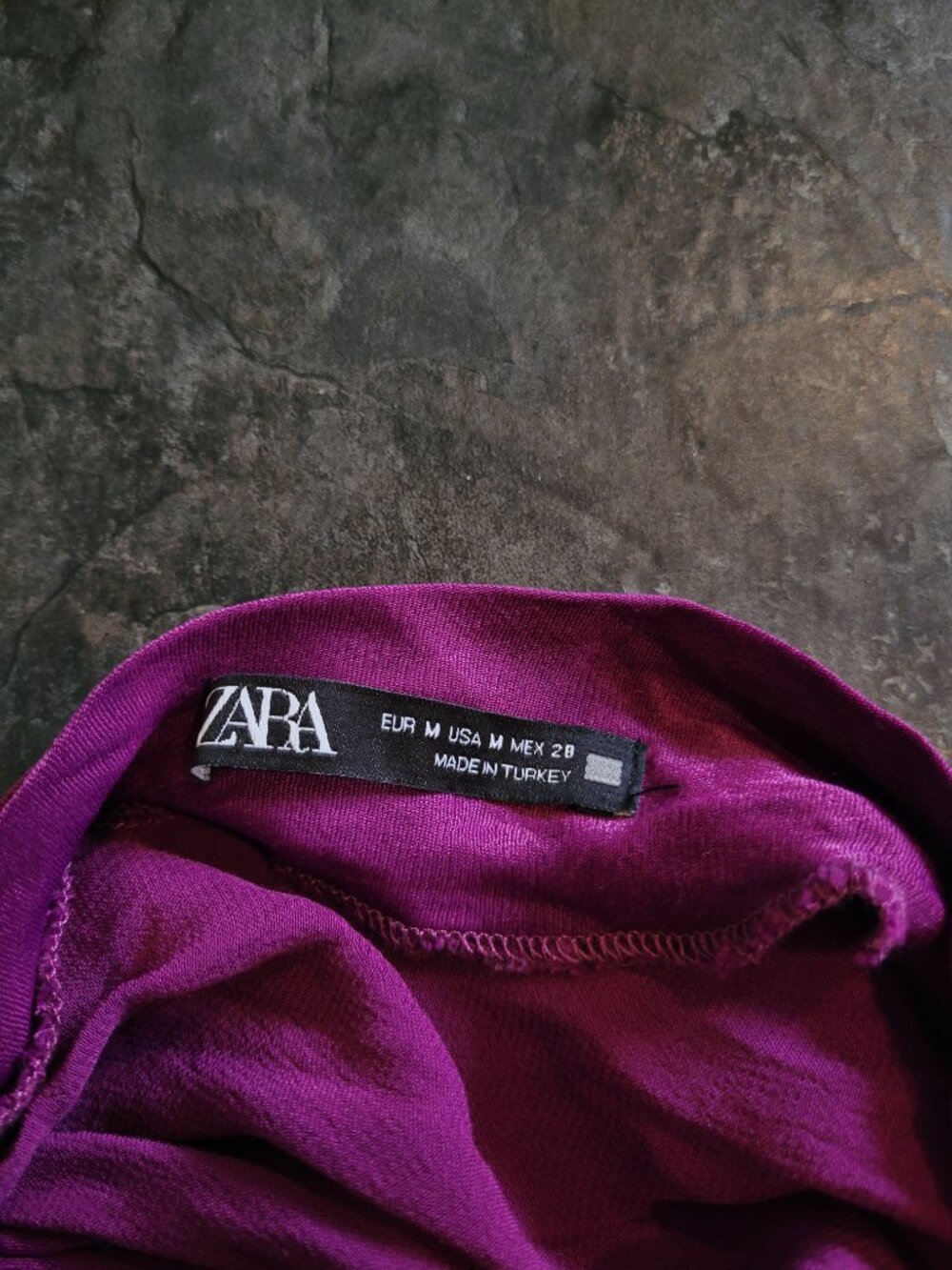 Zara Backless Tank Top - Picture 3 of 3